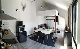 Champagne Studio